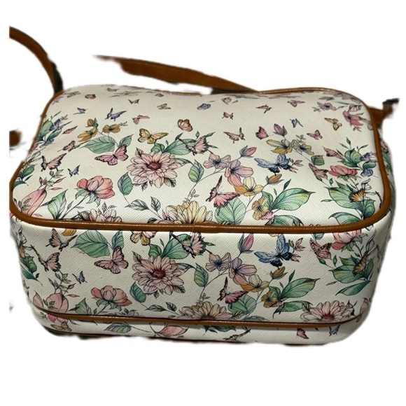 Floral Print Crossbody Bag - Picture 5 of 7